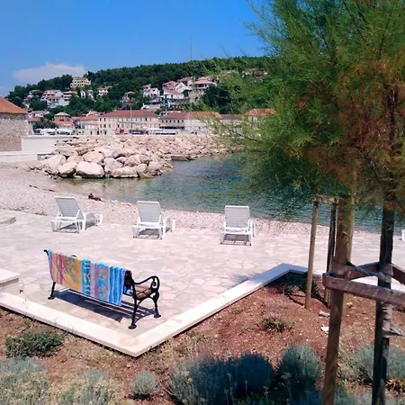 With A Parking Space Jelsa, Hvar - 2062 شقة *